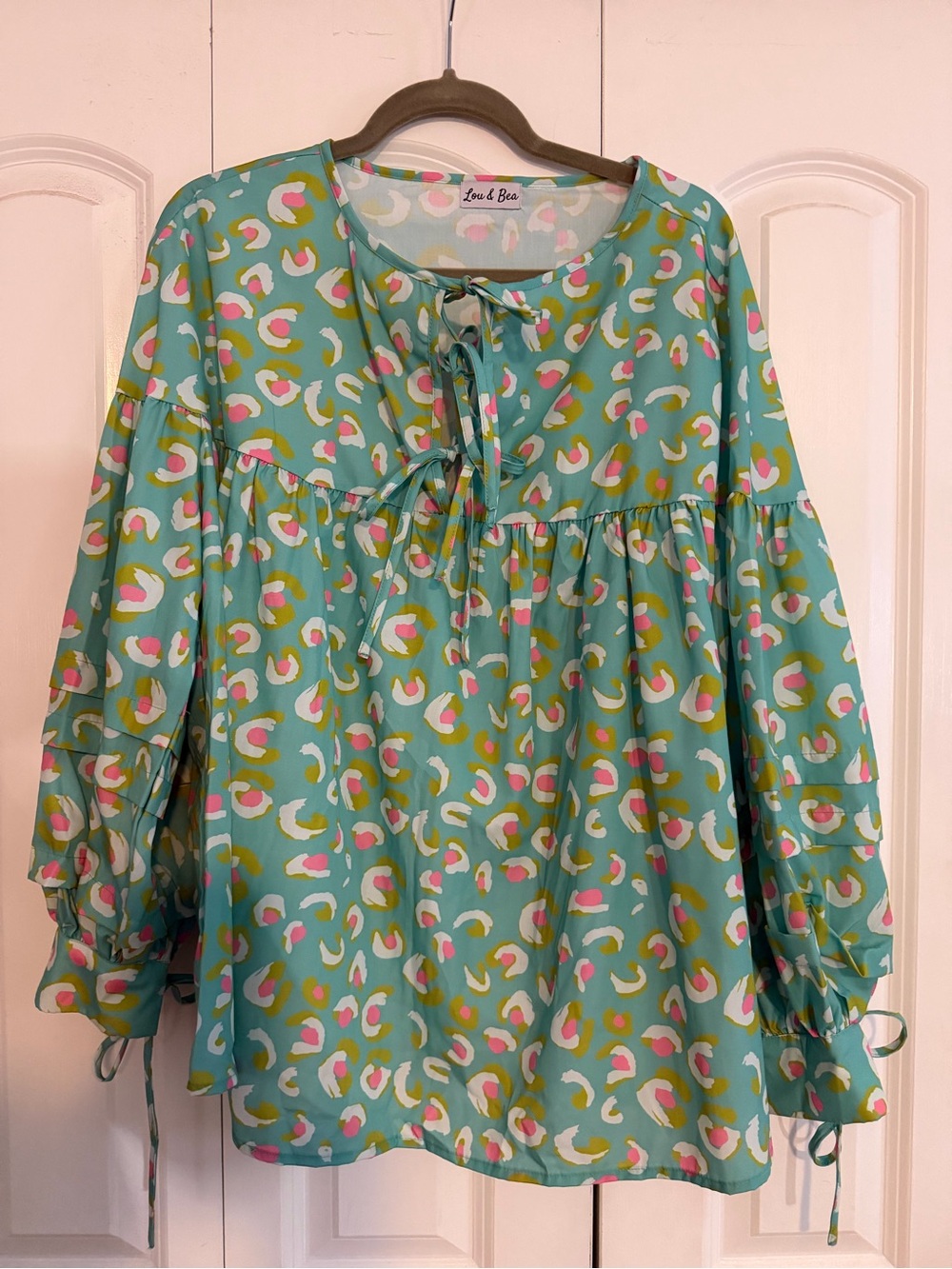 Lou & Bea Printed Lace-Up Lantern Sleeve Babydoll Blouse